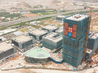 省重点项目泉州芯谷南安科创中心项目“火热”施工