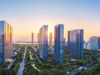 8月各线城市商品住宅售价同比降幅总体继续收窄