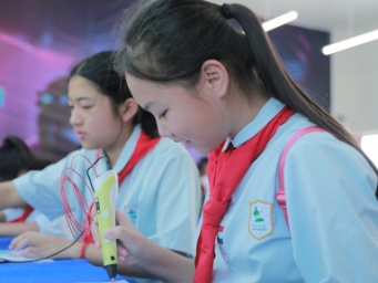 环江首个研学实践教育基地揭牌